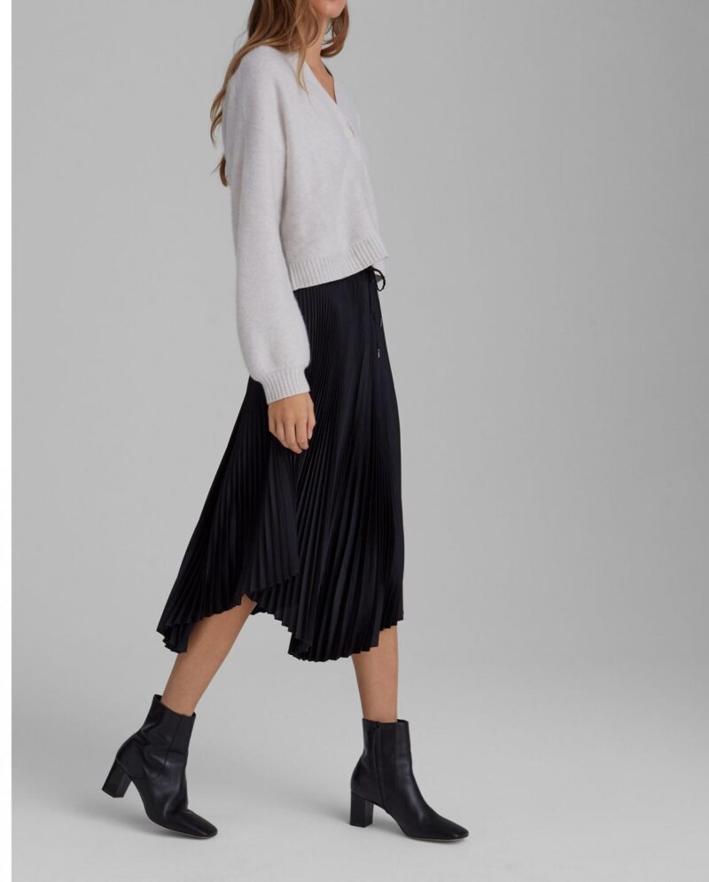 Womens Pleated Scoop Hem Skirt Black | Club Monaco Skirts - Image 3